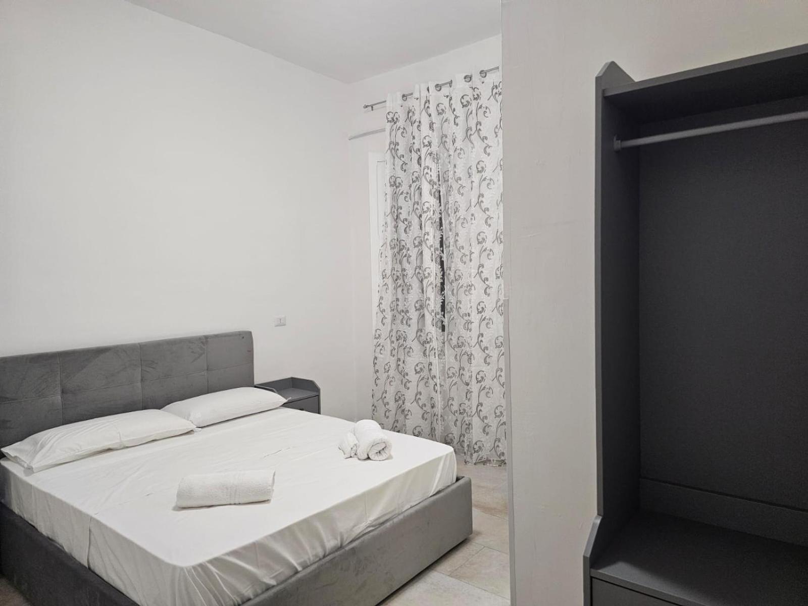 Raynova Roma Quarto foto